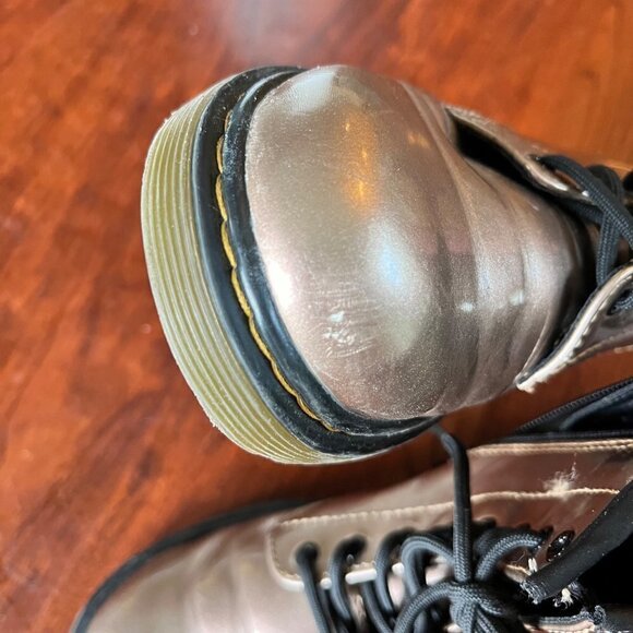 Dr. Martens 1460 J Rose Gold Boots- Size‎ Youth 3. - Picture 6 of 9